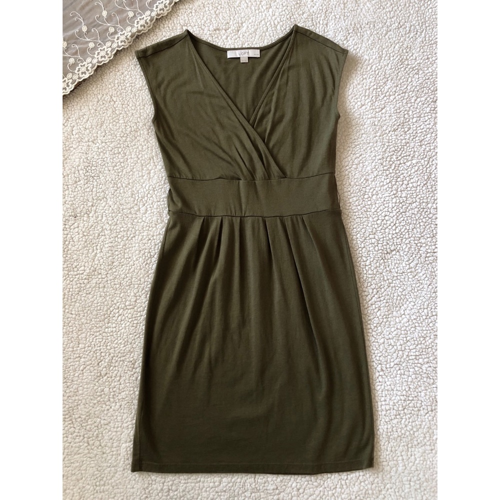 Ann Taylor LOFT Short Olive Green Dress Petitie
